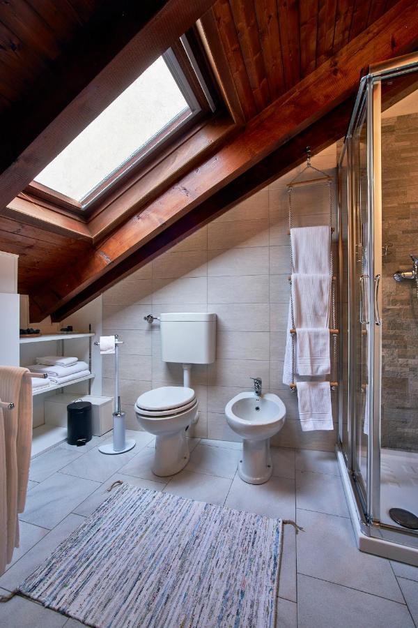 Bella Omegna Apartments Екстериор снимка